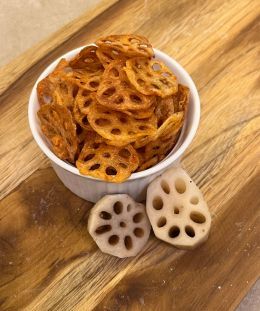 Crispy Lotus Root Chips | Baked Lotus Root Chips | Kamal Kakdi Chips | Crunchy Lotus Root Snack — recipe by Renu Dalal